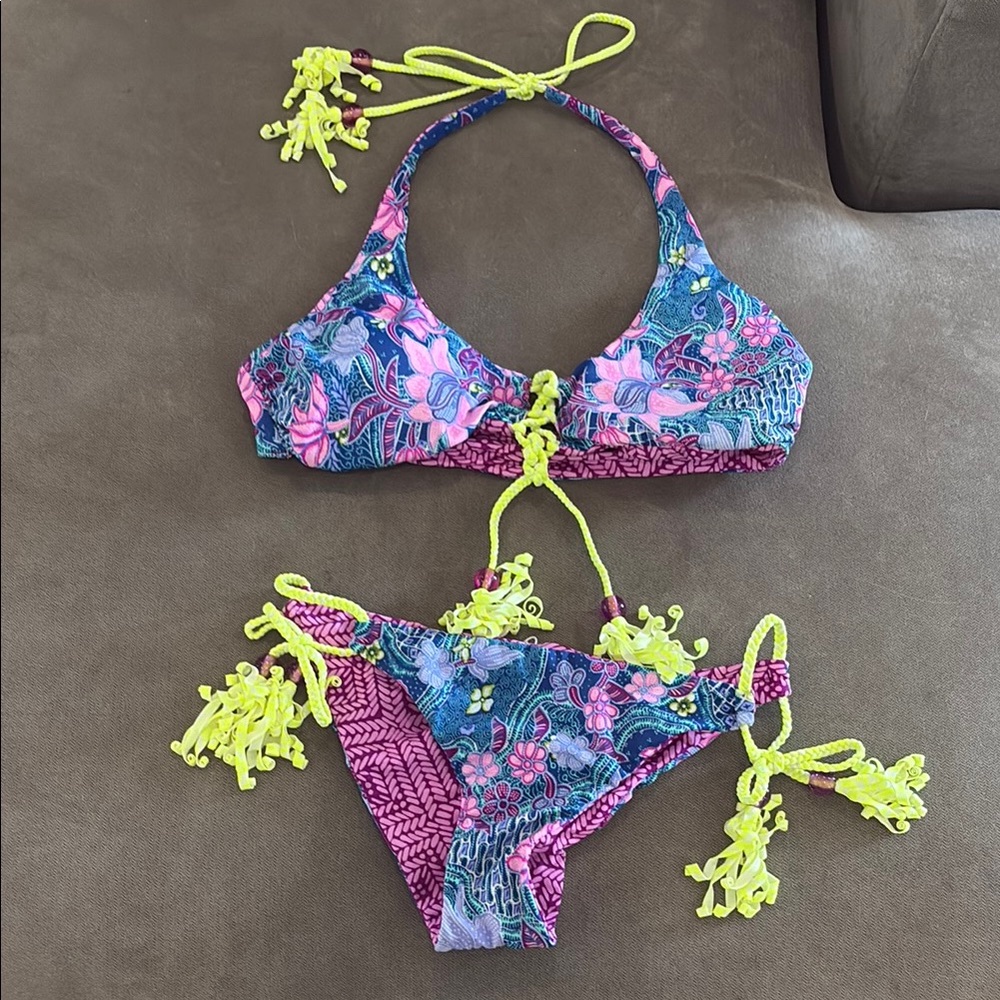 Victoria’s secret  reversible Bikini Set with Neon ties